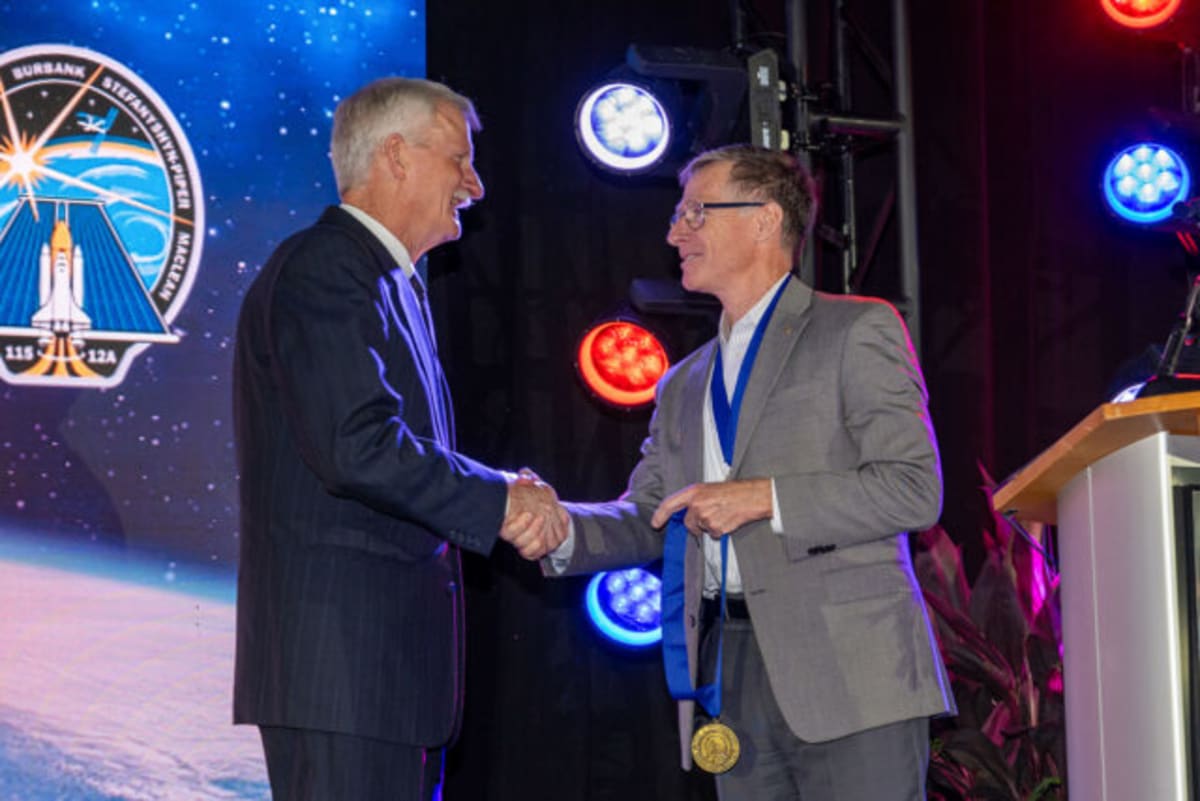 Two Space Shuttle Veterans Join Astronaut Hall of Fame - Image 4