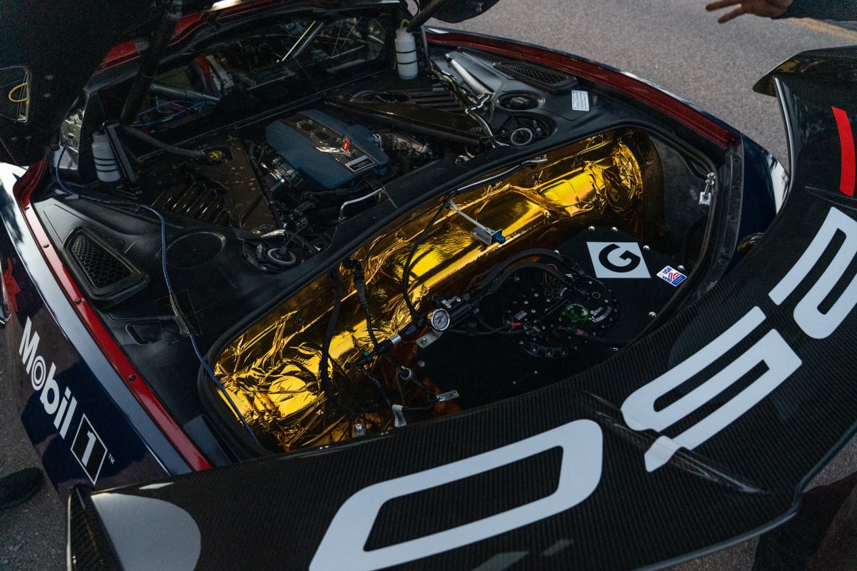 Hybrid Corvette Shatters Pikes Peak Production Record - Image 5