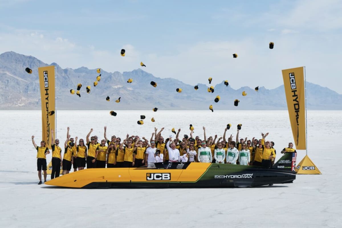 UK Car Hits 406 MPH Using Hydrogen Engines - Image 5