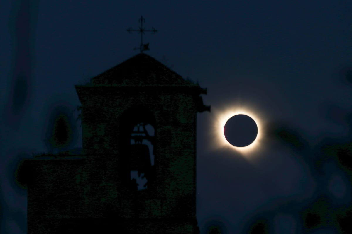Eclipse Chaser Travels to Spain for 3rd Totality - Image 3