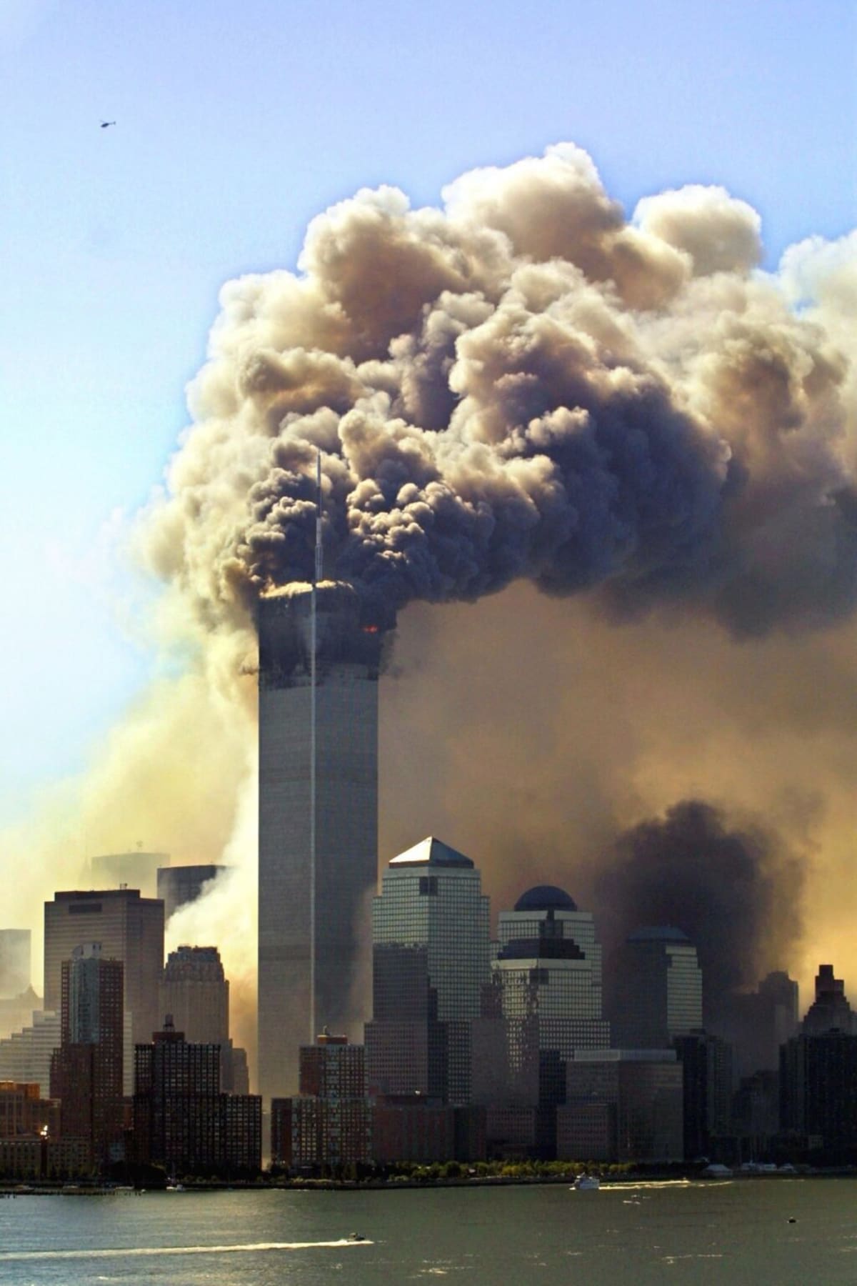 9/11 Survivors Reunite 25 Years Later to Say Thank You - Image 2