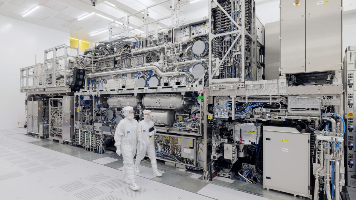 Chip Giants Adopt $400M Tech to Power Next-Gen AI, Phones