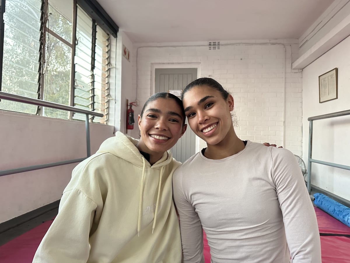 Sisters Naveen and Zelmé Daries Make History in Glasgow - Image 3