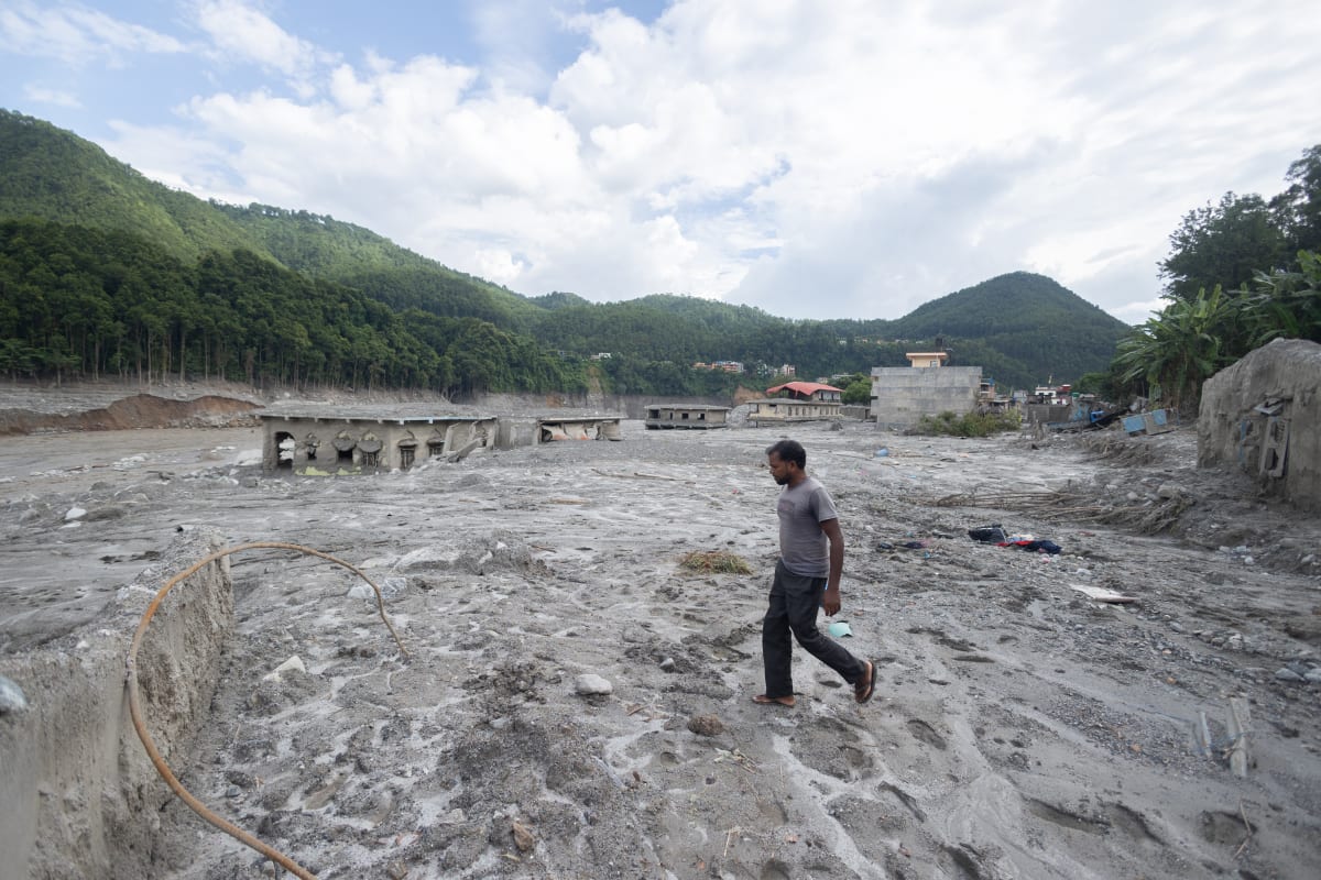 Engineers' WhatsApp Group Guides Nepal Flood Rescue Mission - Image 2