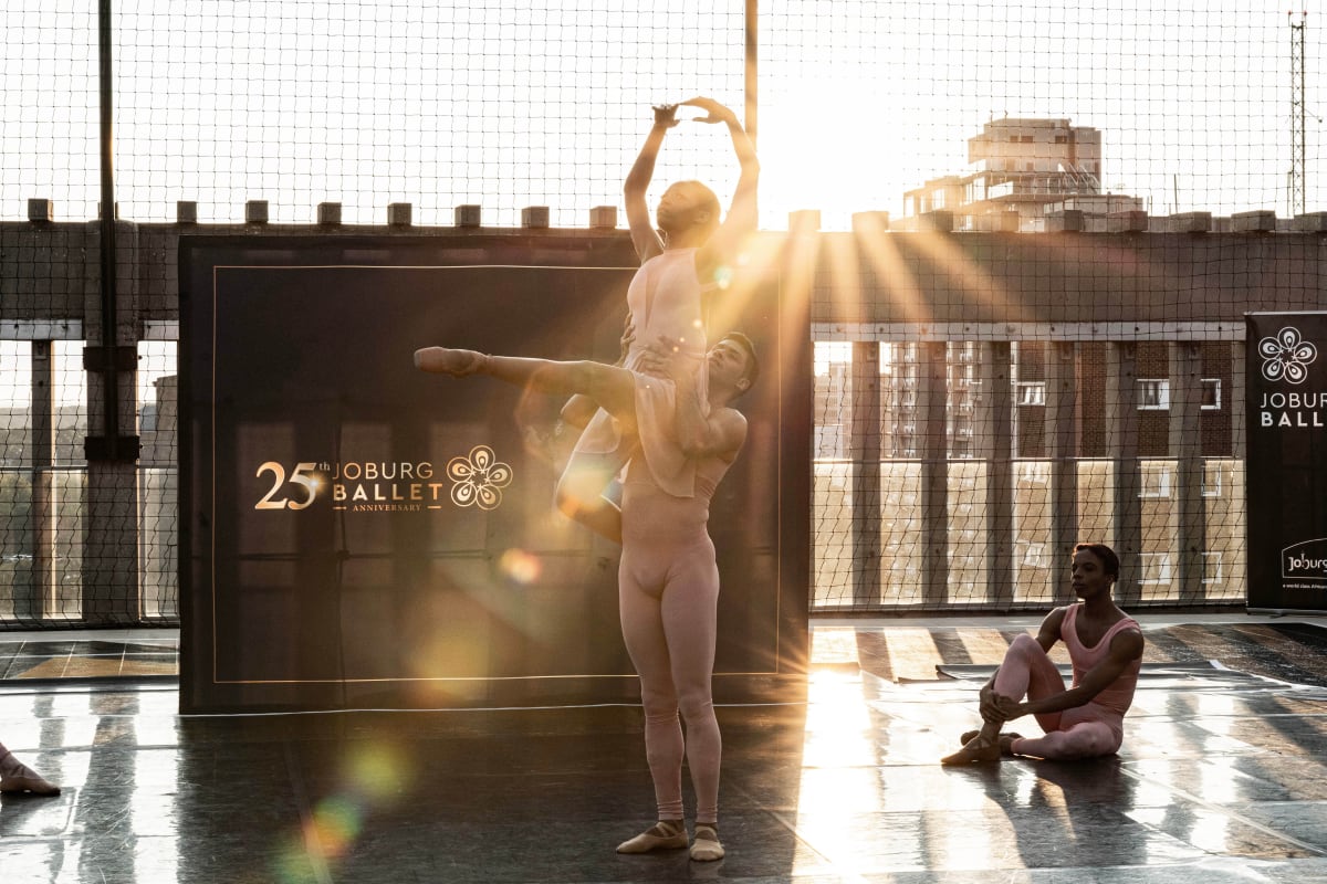 Johannesburg Ballet Takes Dance to Rooftops for All - Image 3