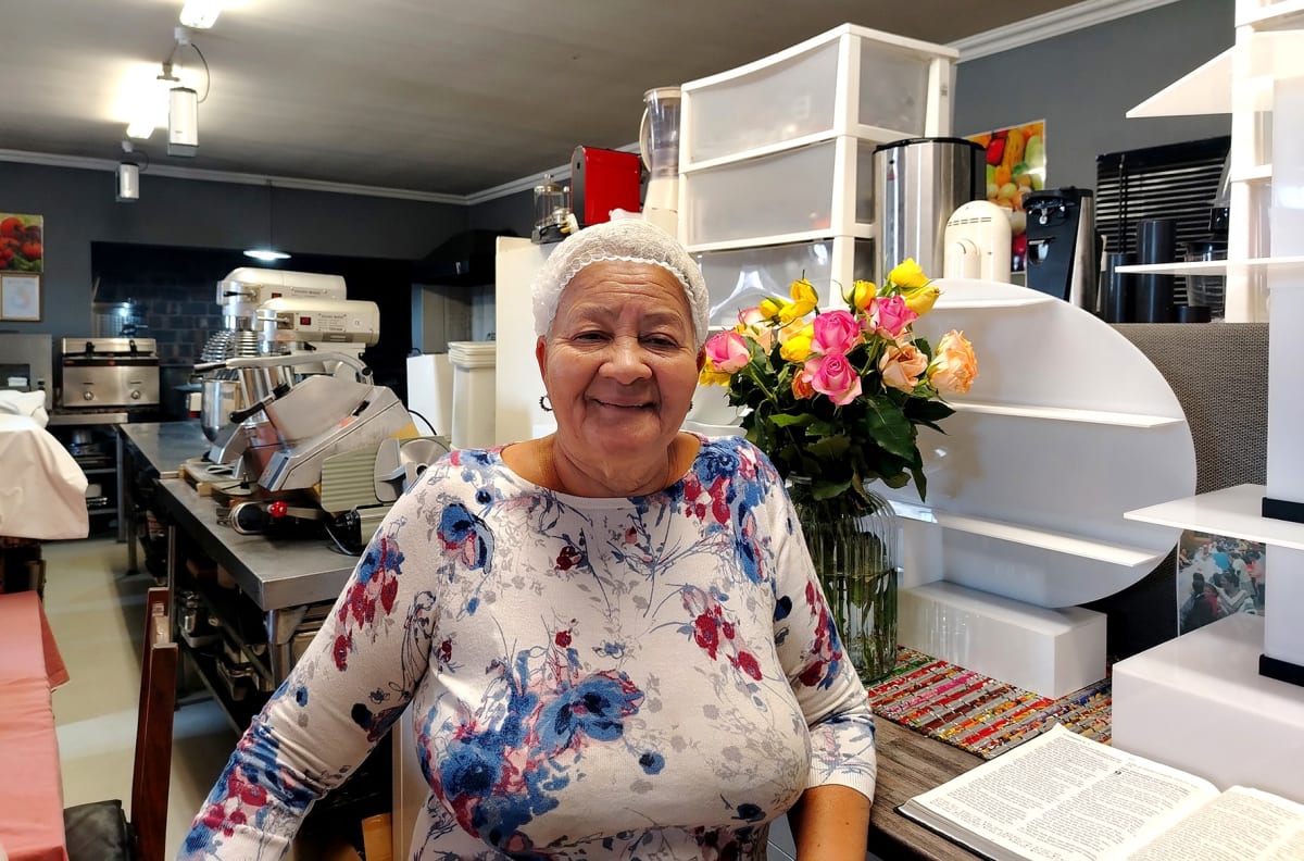Woman Feeds 2,000 Weekly in Paarl for 30 Years - Image 2