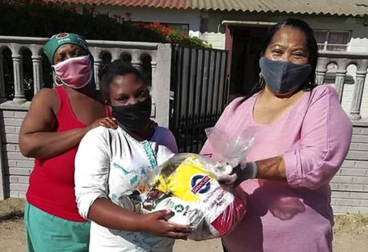Woman Feeds 2,000 Weekly in Paarl for 30 Years - Image 4