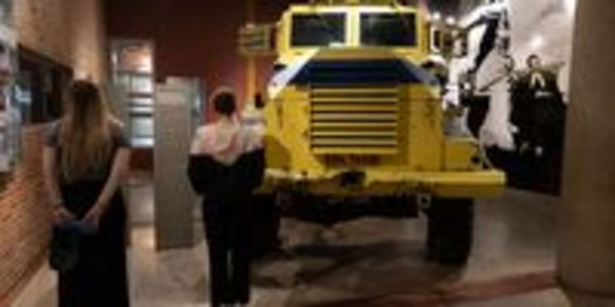 Apartheid Museum Draws 800 Daily Visitors to Learn History - Image 3