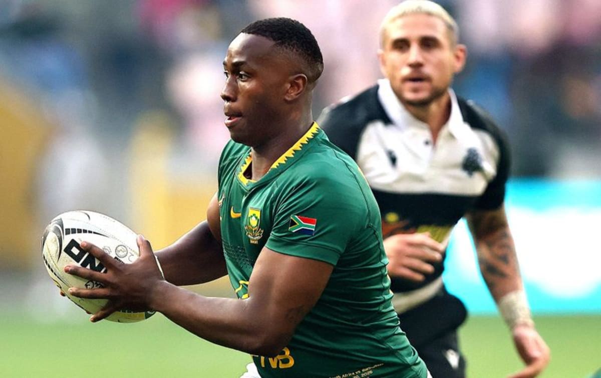 Young flyhalf Vusi Moyo in Springboks training gear preparing for Test debut
