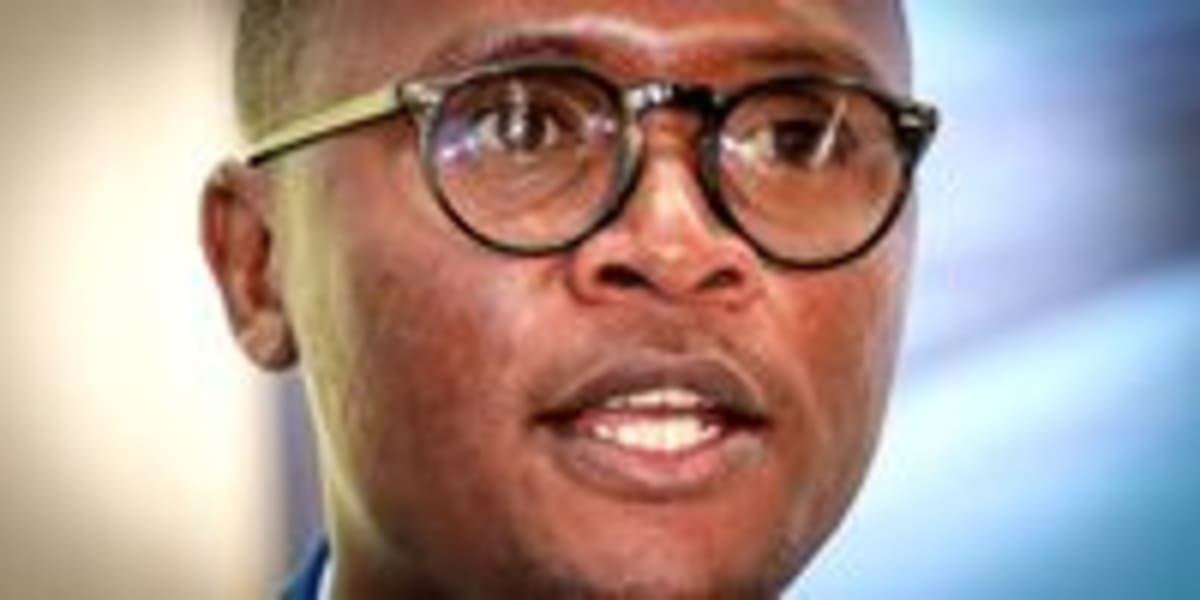 South Africa Chooses Digital Literacy Over Social Media Bans - Image 4