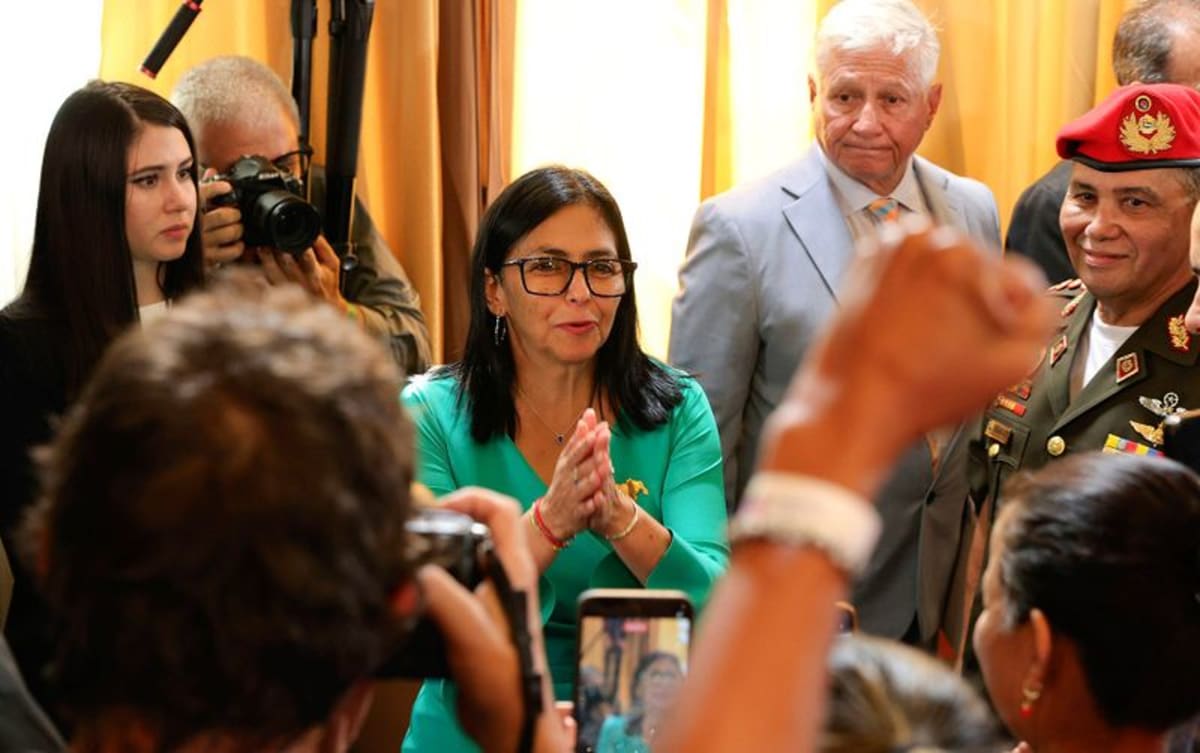 US and Venezuela Restore Diplomatic Ties After Transition