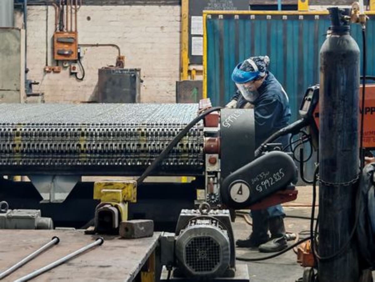 South Africa's Data Center Boom Creates 8,000 Jobs - Image 4