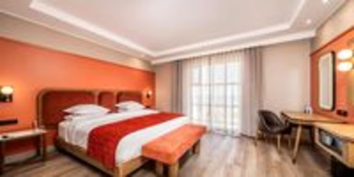 Gqeberha Hotel Creates Jobs, Bets Big on Tourism Future - Image 4