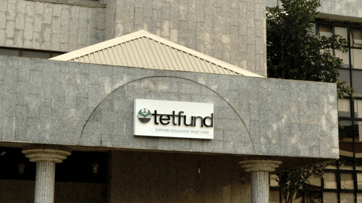 Nigerian College Gets Solar Power and Starlink Internet