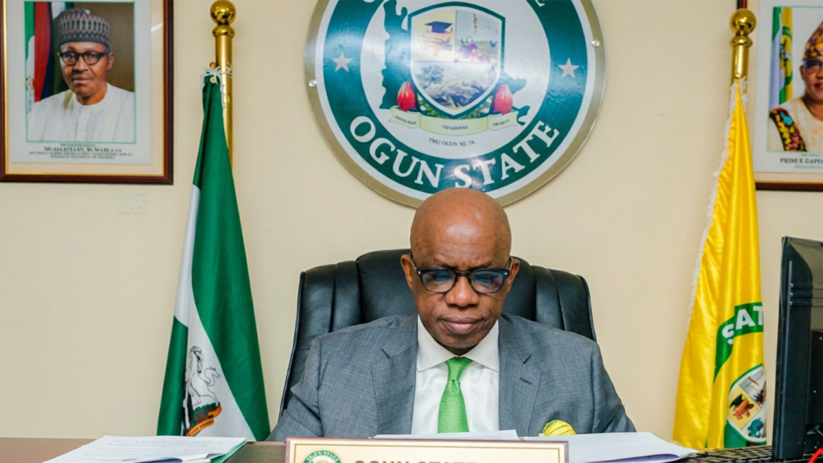 Nigeria Gives 3,500 Women Cleaner Cooking Stoves