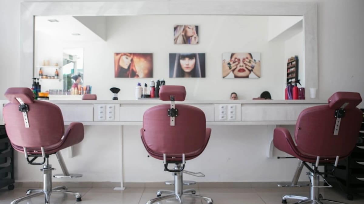 11,000 Small Businesses Ditch Pricey Booking Platforms