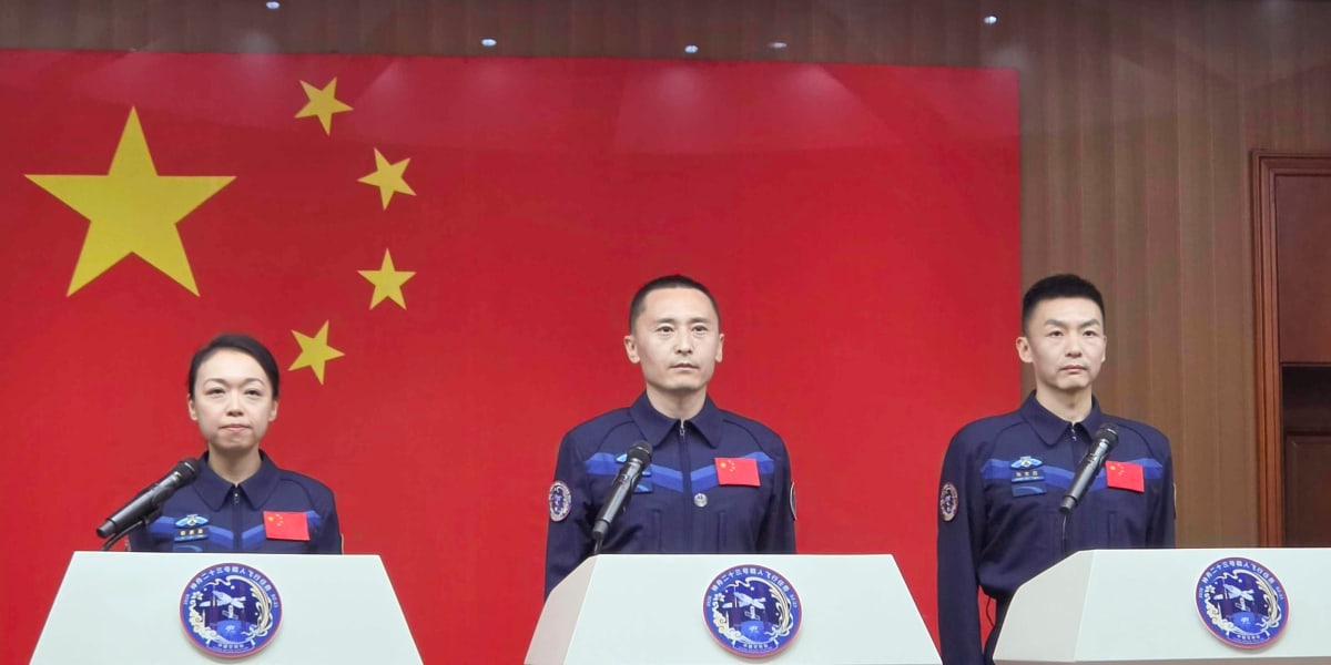 Hong Kong Police Officer Joins China's Space Station Crew - Image 5