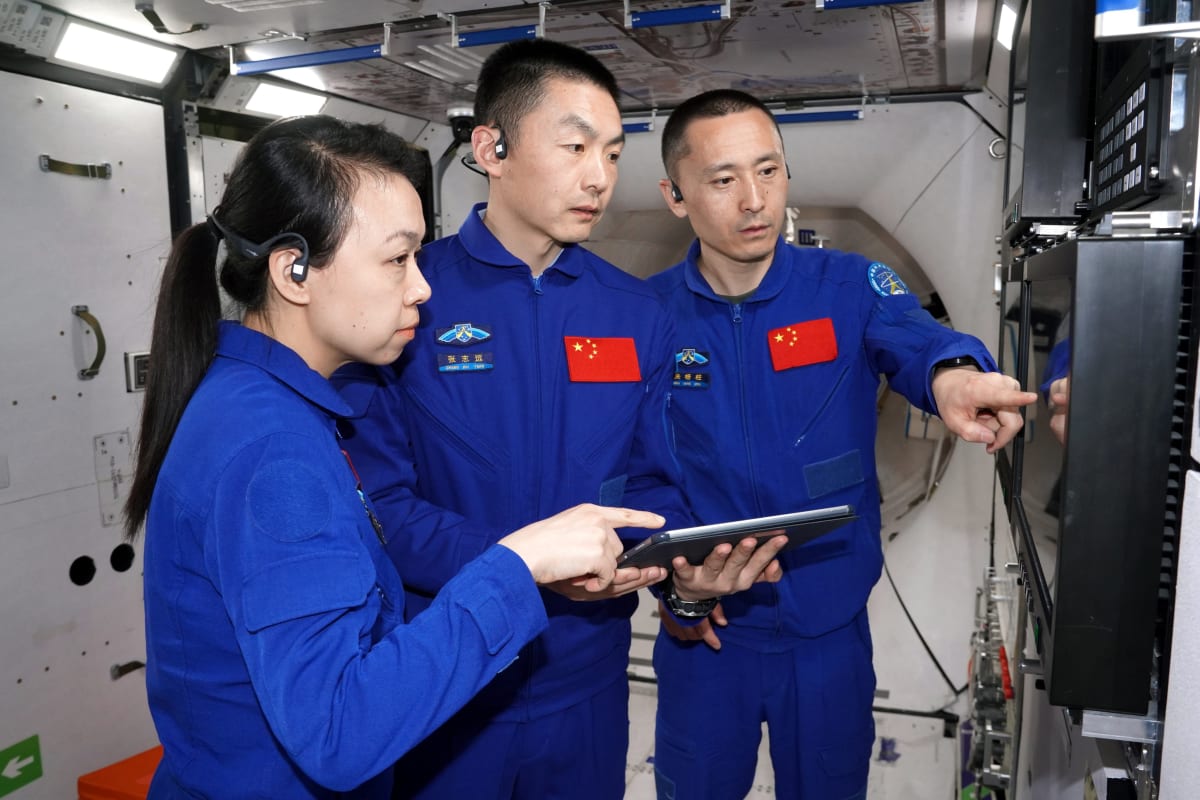 Hong Kong's First Astronaut Overcomes Motion Sickness - Image 2