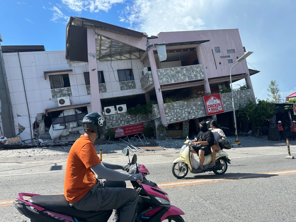 Hong Kong Filipinos Rally to Aid Earthquake Victims - Image 4