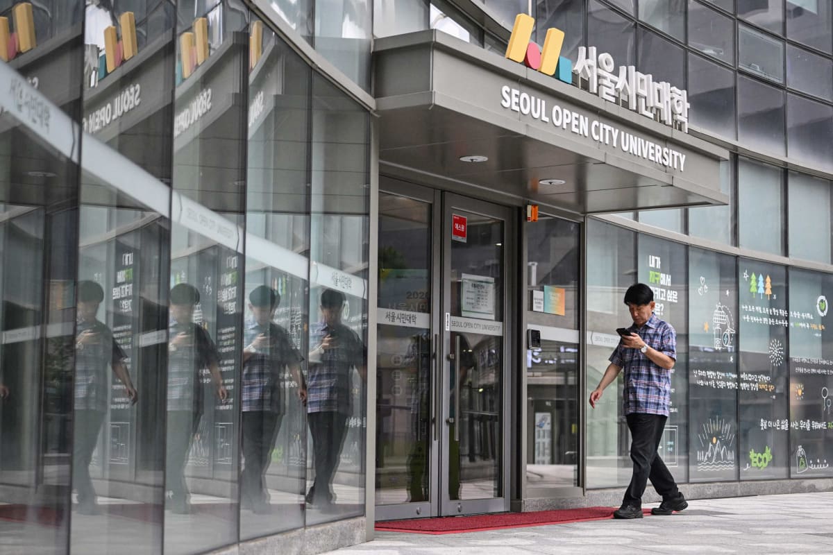 South Korea Launches Digital Training for 79-Year-Olds - Image 4