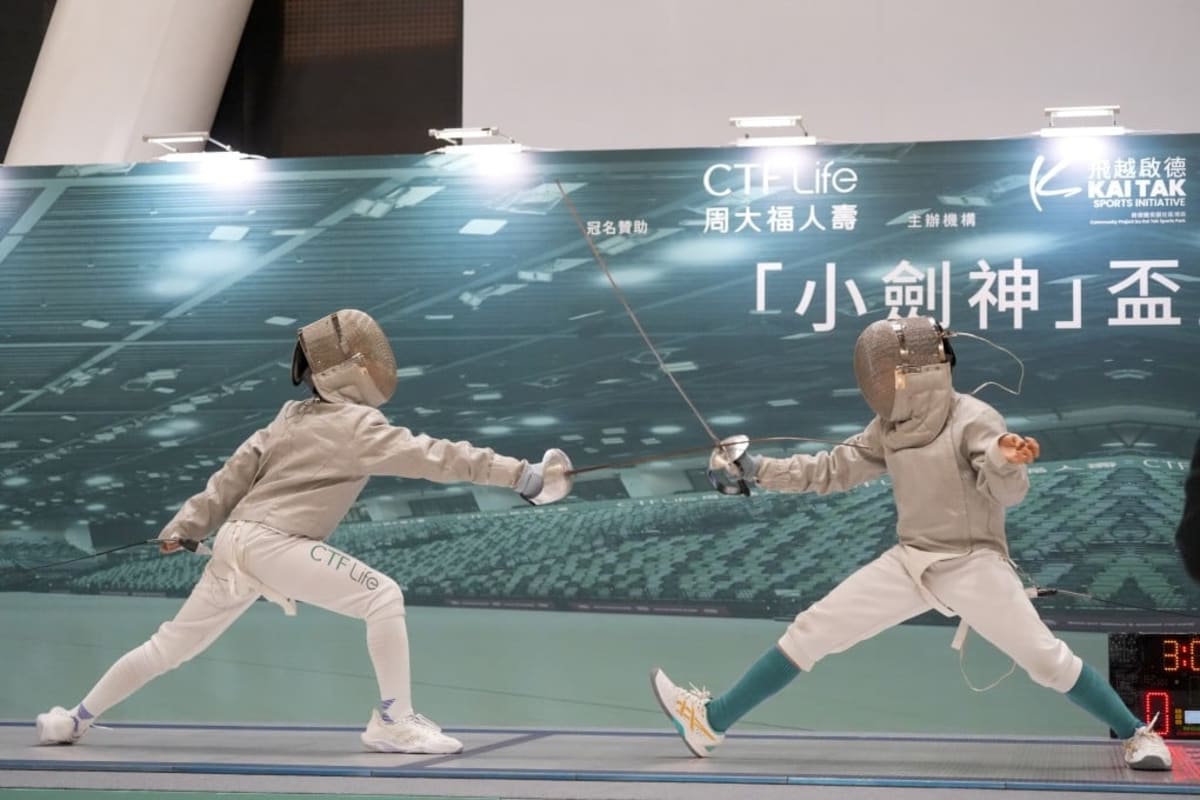 Hong Kong Youth Get Elite Fencing and PSG Football Training - Image 2