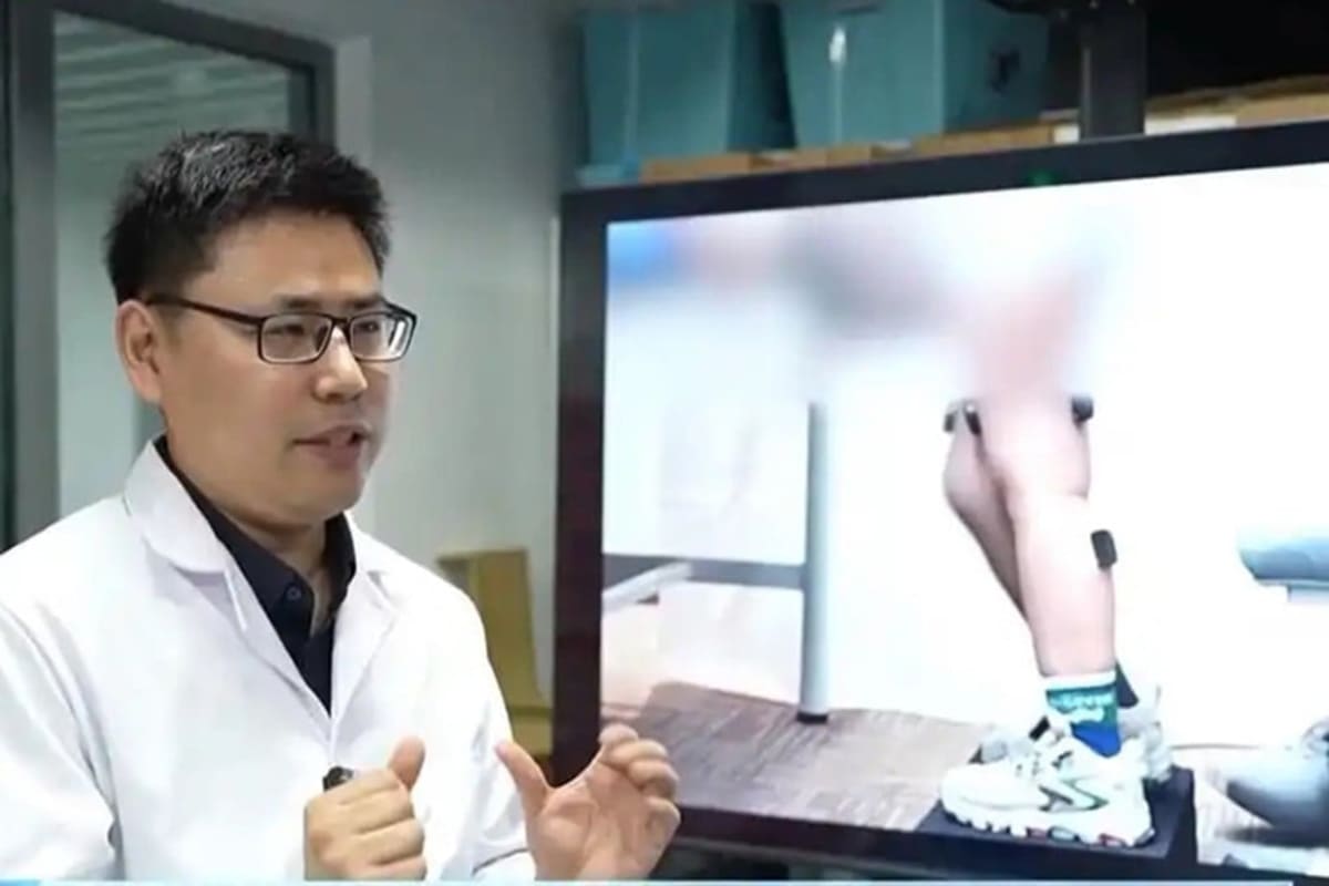 Chinese Robot Helps 6 Kids With SMA Walk for First Time - Image 2