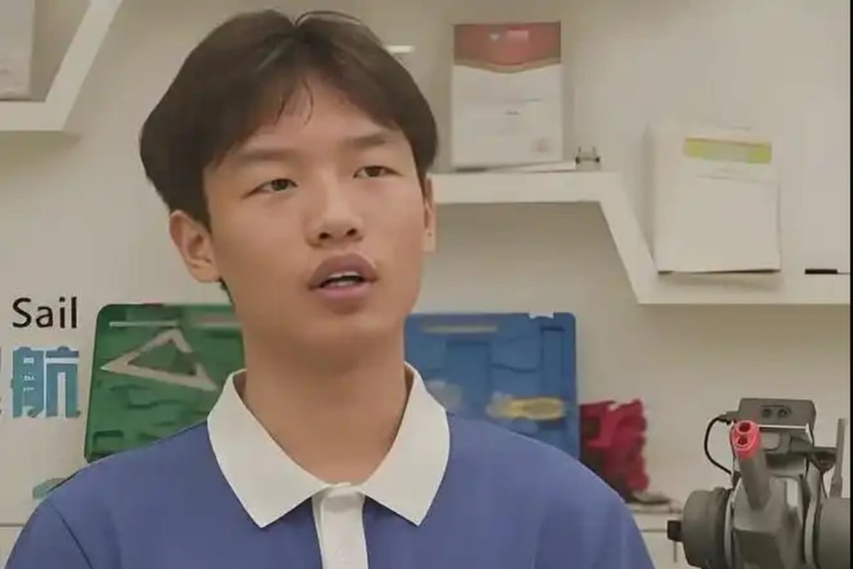Teen CEO Builds Drone Company While Waiting Tables - Image 2
