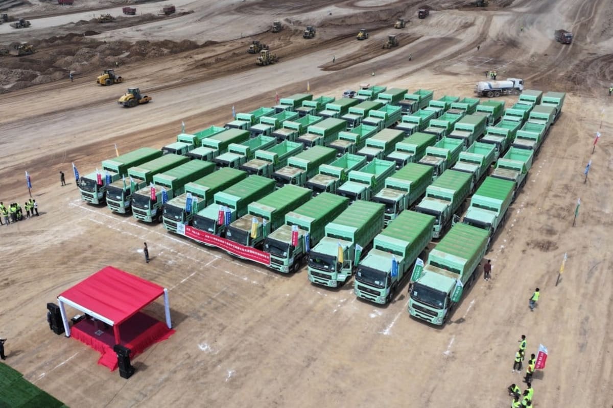 China Pushes 1.6M Electric Trucks by 2030 - Image 2