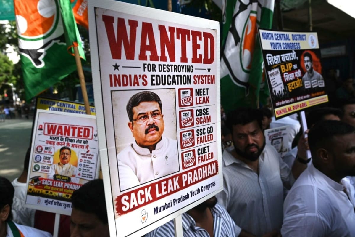 India's Youth Protesters Win: Education Minister Resigns - Image 2