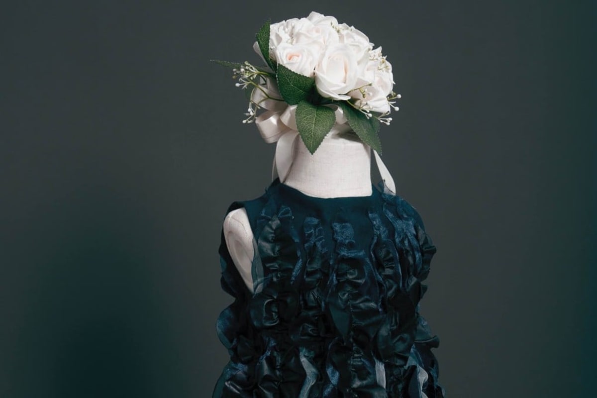 Living Fabric Cleans and Repairs Itself Using Fungus - Image 2
