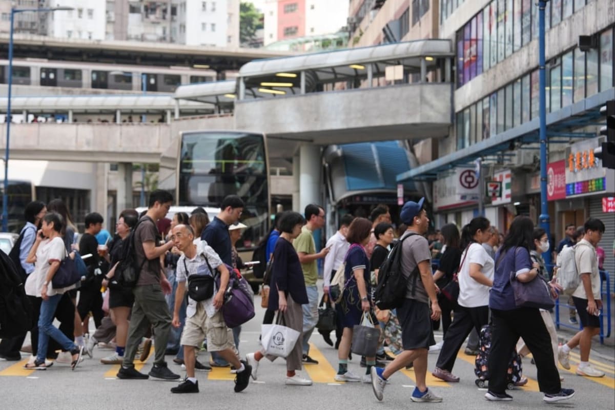 Hong Kong Job Market Surges 23 Points in Q4 2026 - Image 2