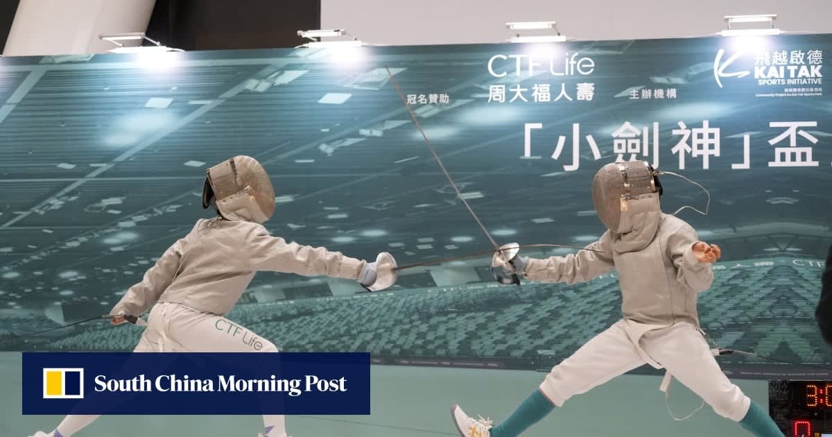 Hong Kong Youth Get Elite Fencing and PSG Football Training