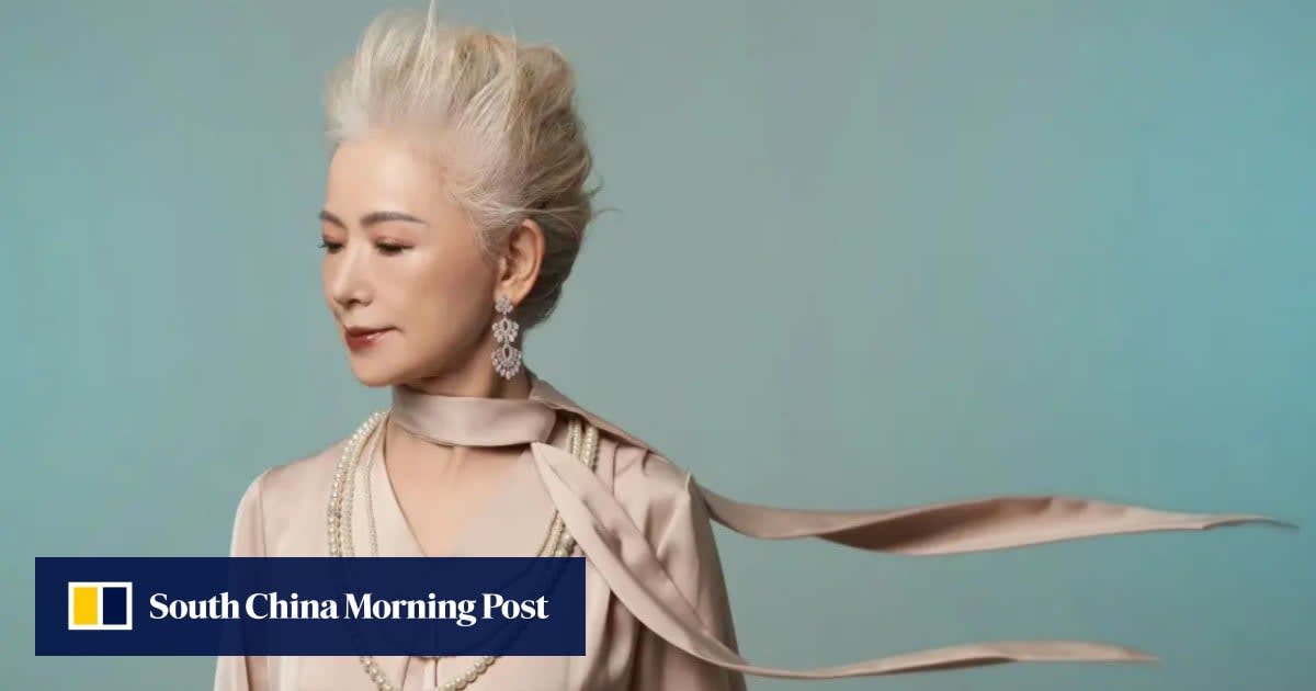 Shanghai Grandma, 74, Gains 2M Fans With Bold Fashion