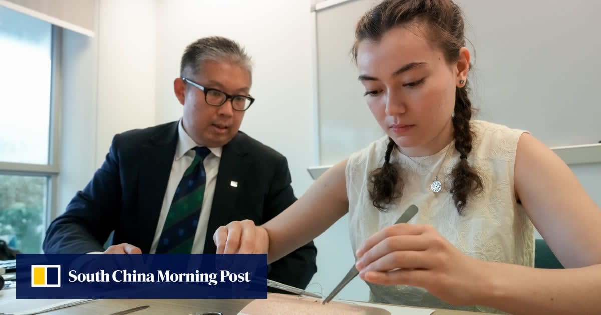 Musical Training Makes Medical Students 10% Faster Surgeons