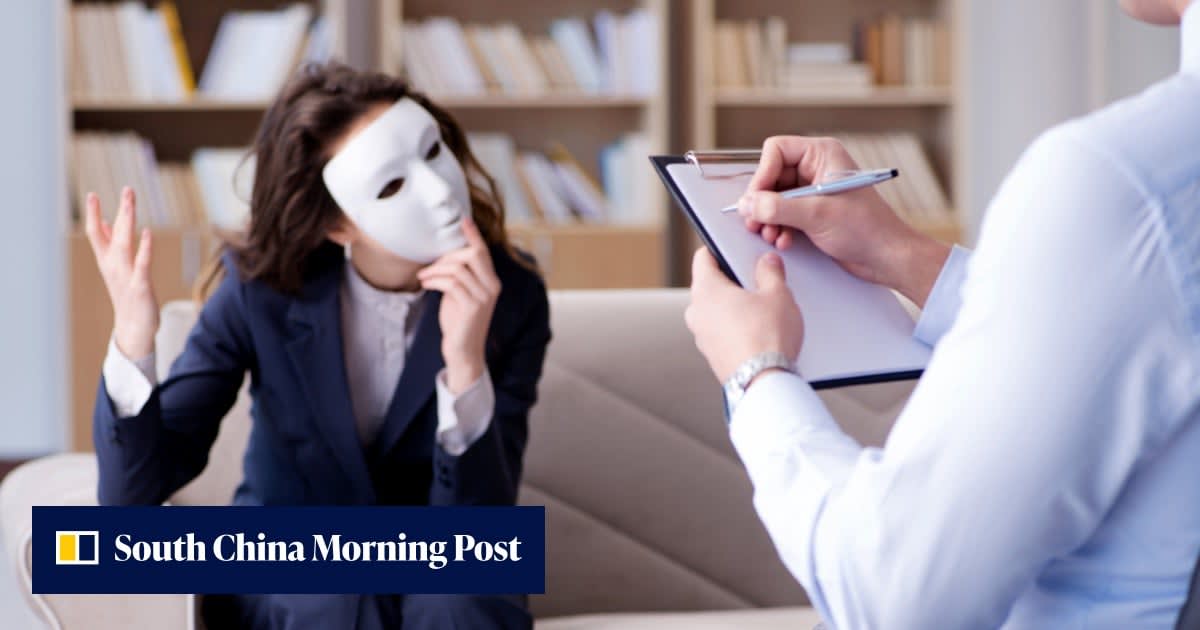 Chinese Coaches Help Women Heal from Toxic Relationships
