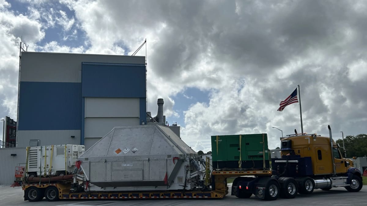 Artemis 2 Crew Returns After First Moon Flight in 50 Years - Image 2