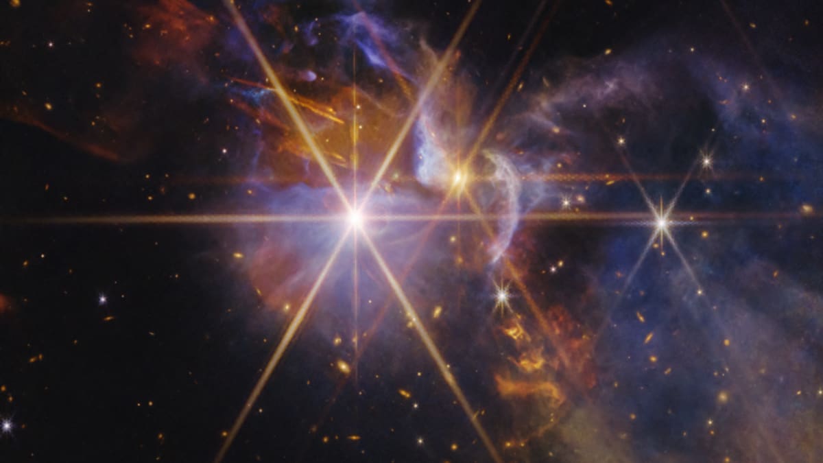 Baby Stars Break Free in Stunning Space Telescope Image - Image 2