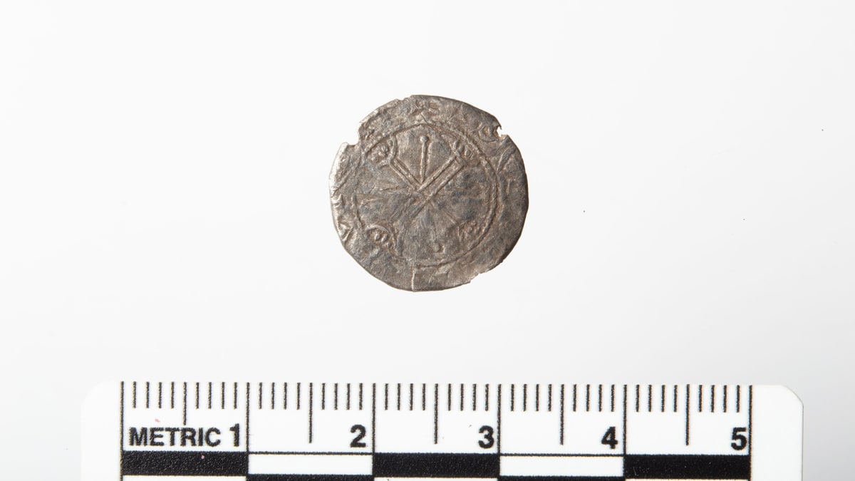 Norway Detectorist's 'Button' Is 900-Year-Old Viking Coin - Image 2