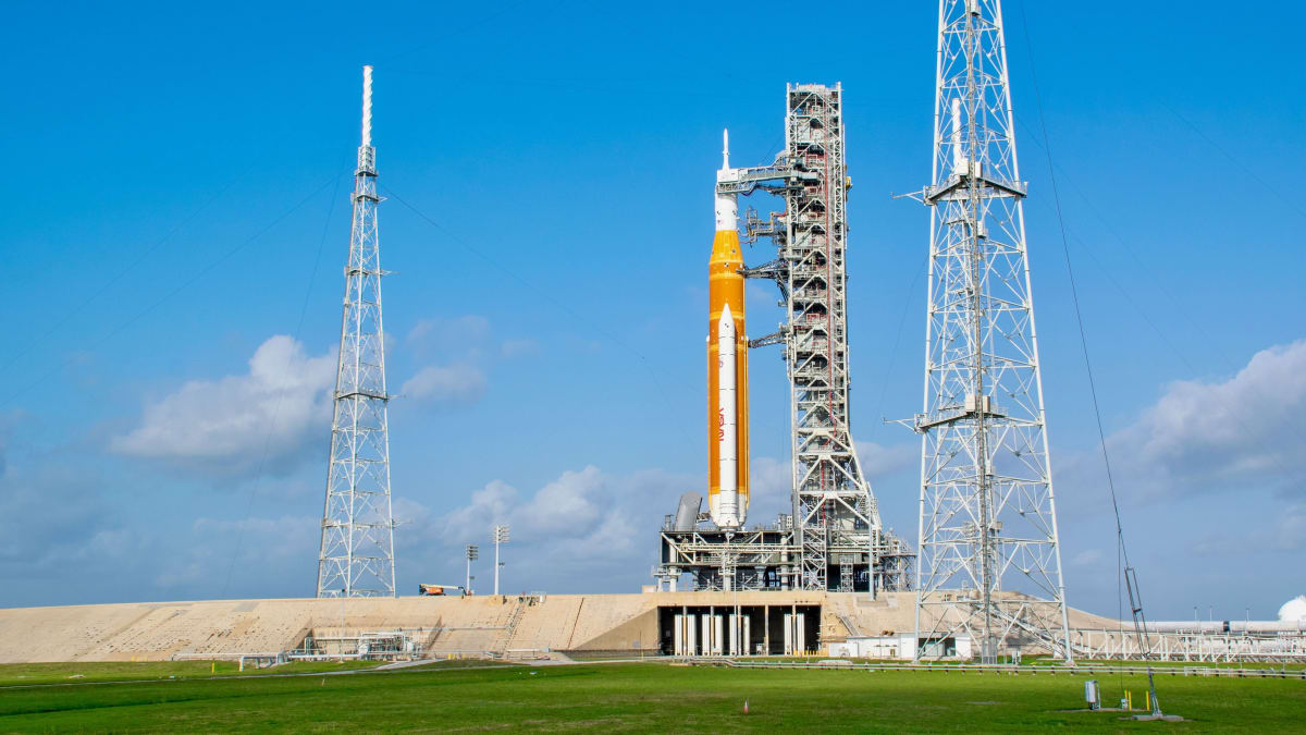 NASA Ready to Launch 4 Astronauts Around Moon April 1 - Image 2