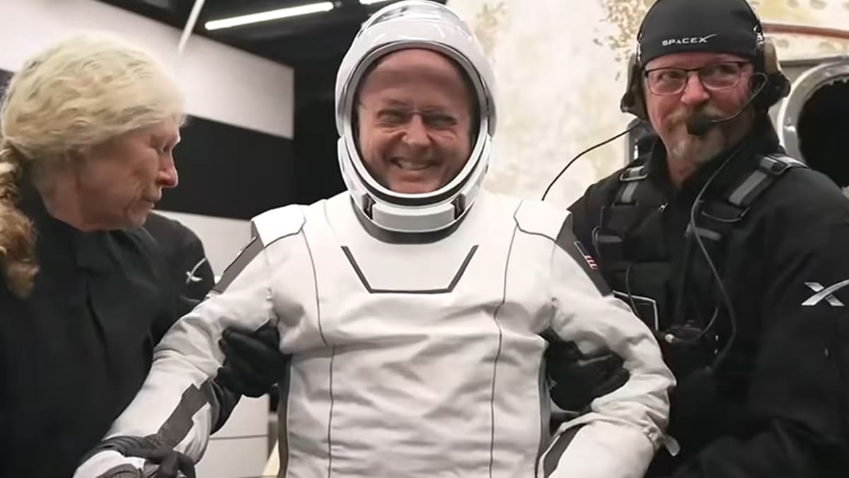 NASA Astronaut Retires After 549 Days in Space - Image 3