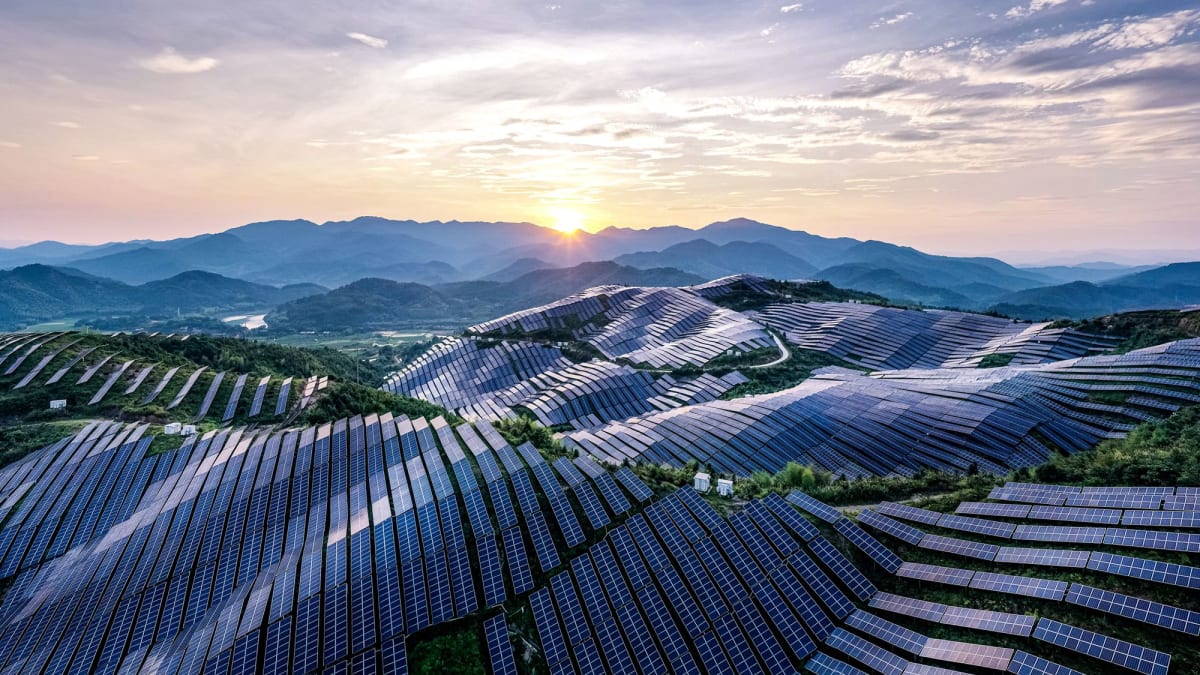 China's Solar Capacity Overtakes Coal for First Time