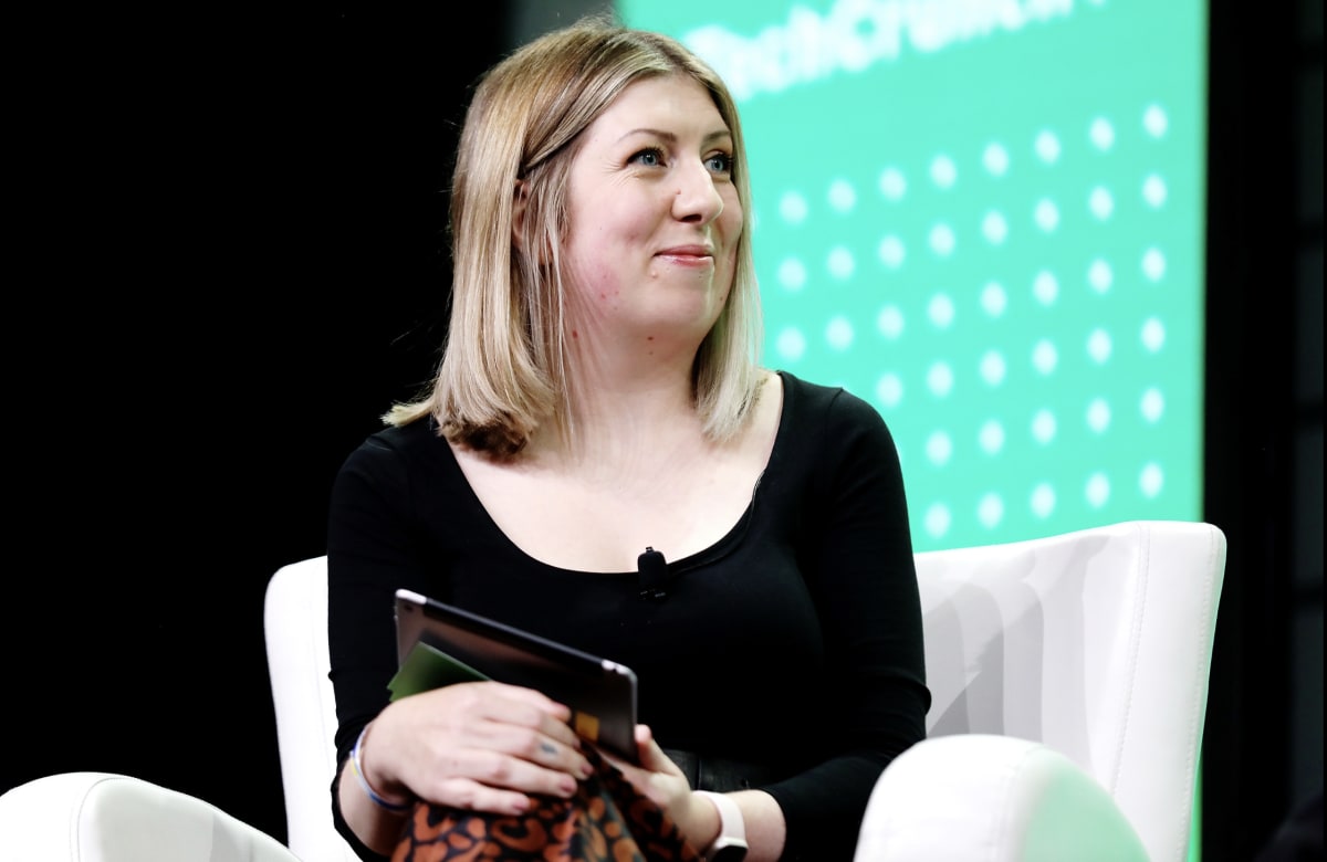 New AI Creates Images in 4 Steps, Coming to Your Phone - Image 4