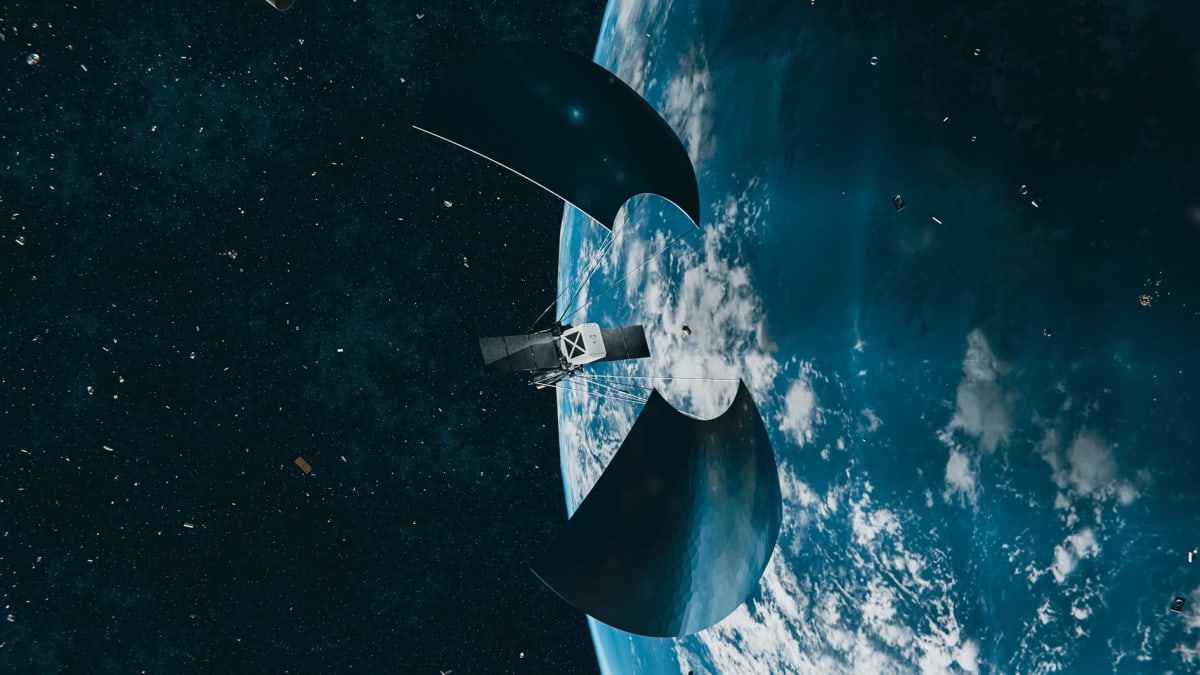 Two Companies Team Up to Clear Space Junk by 2027 - Image 2