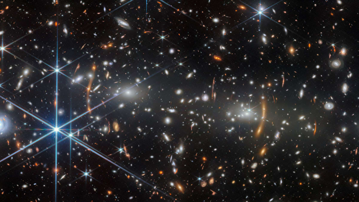 James Webb Telescope Uses Einstein's Gravity Trick to See Time
