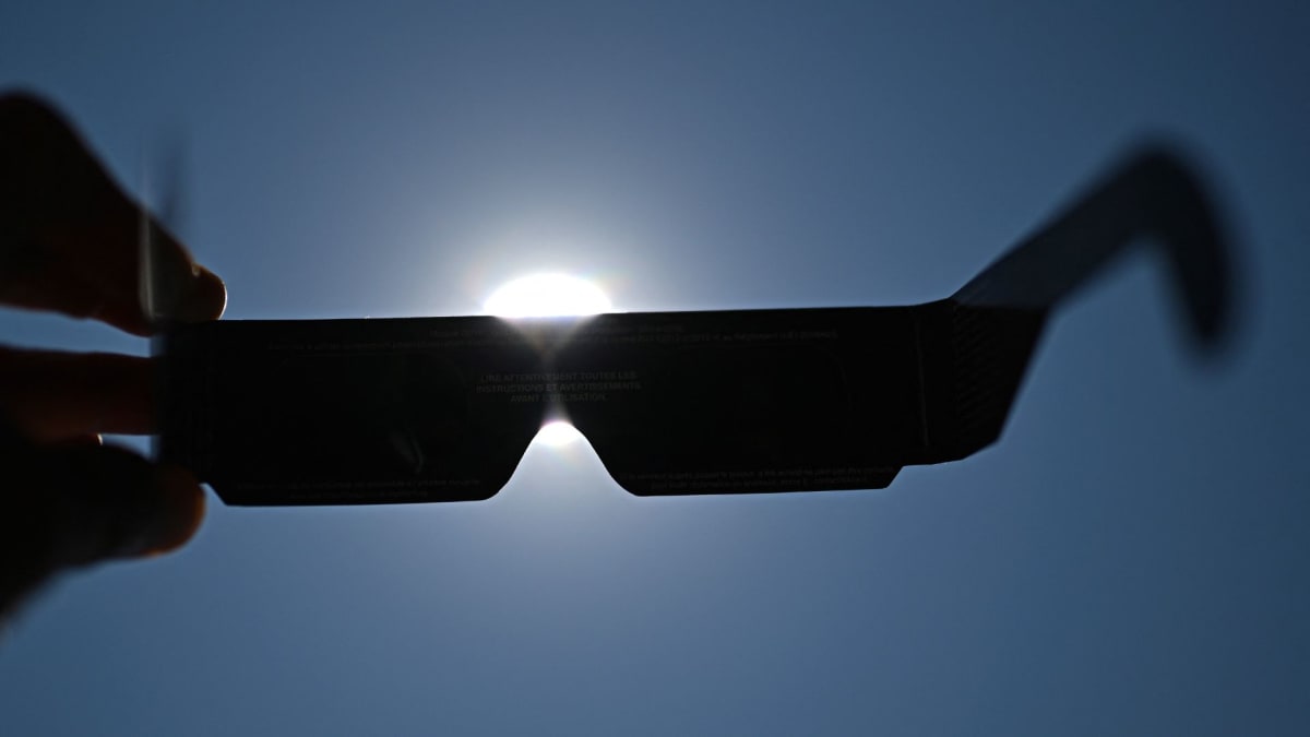 Europe's First Total Solar Eclipse in 27 Years in 4 Days - Image 5
