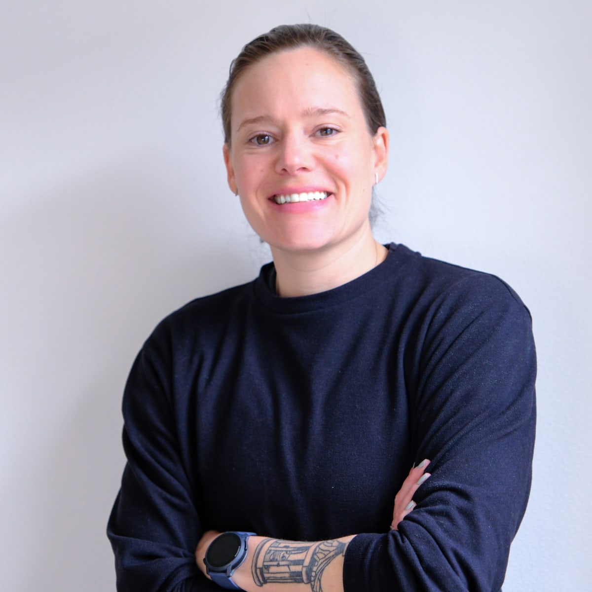 Cyclist Shaves Head to Save 13 Hours in World Record Bid - Image 4