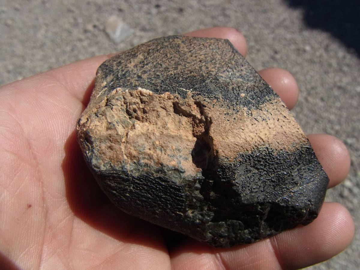 1.3-Billion-Year-Old Mars Rock Fills Gap in Red Planet History - Image 3