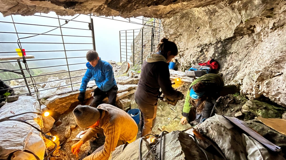 Cave Reveals 4,000 Years of Copper Mining in the Pyrenees - Image 2