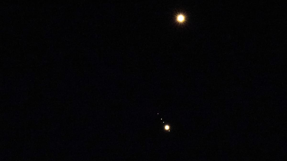 Jupiter and Venus Meet Tonight in Rare Sky Show