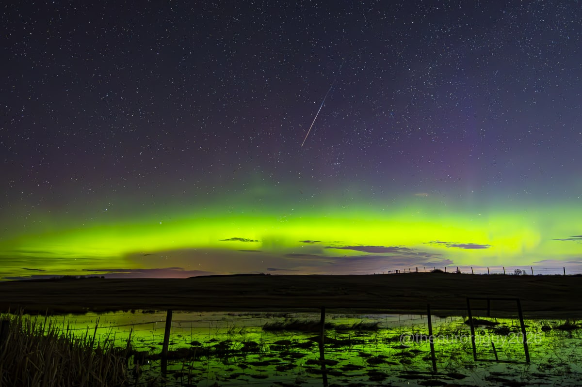 Lyrid Meteor Shower Dazzles From Earth and Space - Image 4